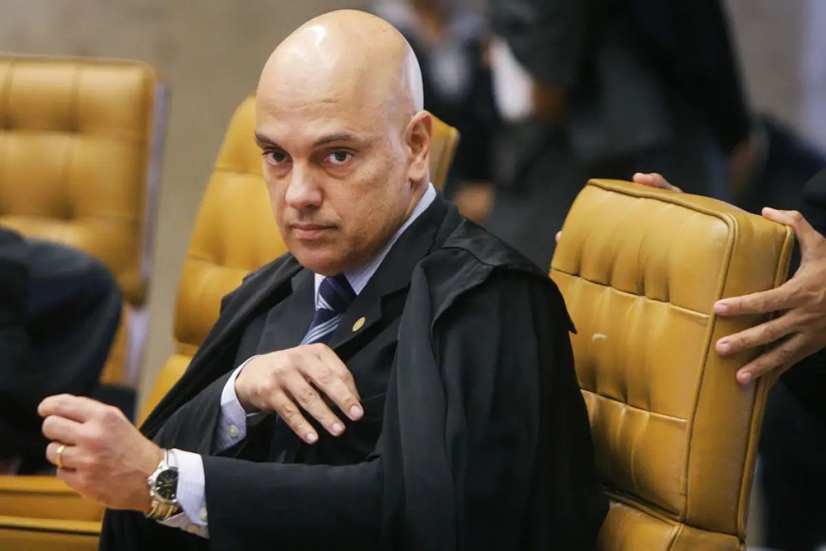 Alexandre de Moraes não libera Roberto Jefferson para ir ao hospital