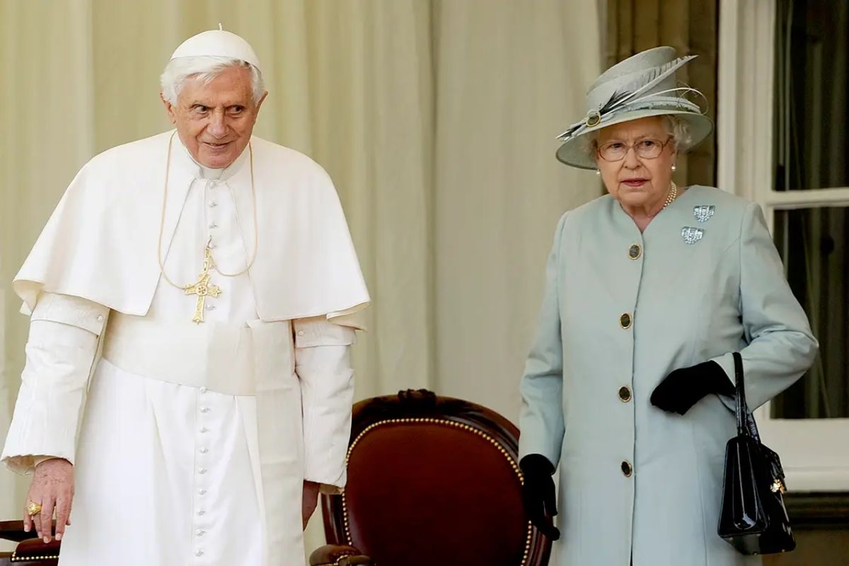 Papa Bento XVI morre aos 95 anos