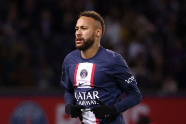 PSG não libera e Neymar deixa de comparecer a velório de Pelé