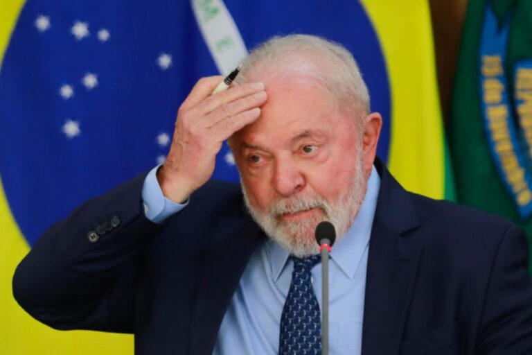 Ministro de Lula defende regulação das redes após caso Choquei