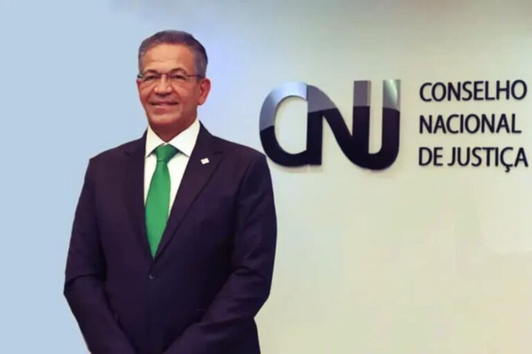 CNJ Suspende Pagamento De 'vale-Peru' De R$ 10 Mil Para Juízes Do MT