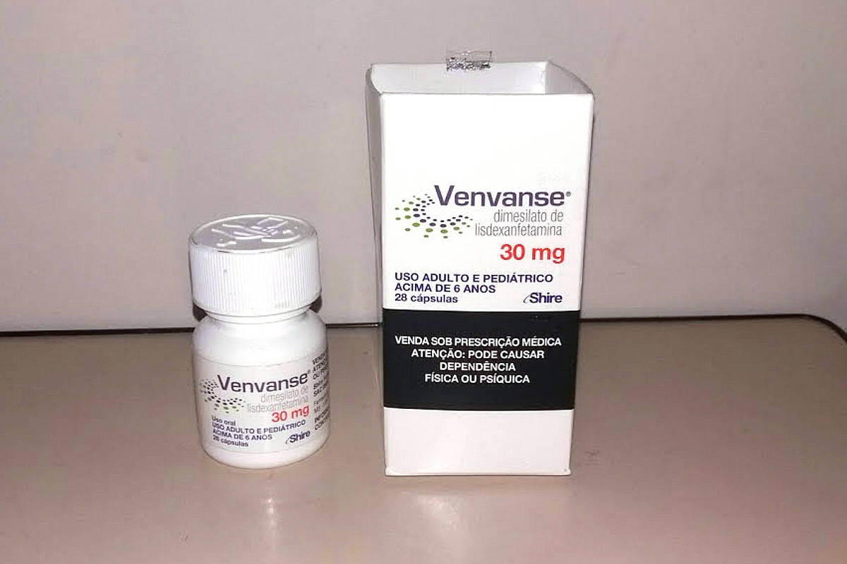 Anvisa retira lotes de analgésico popular após suspeita de adulteração