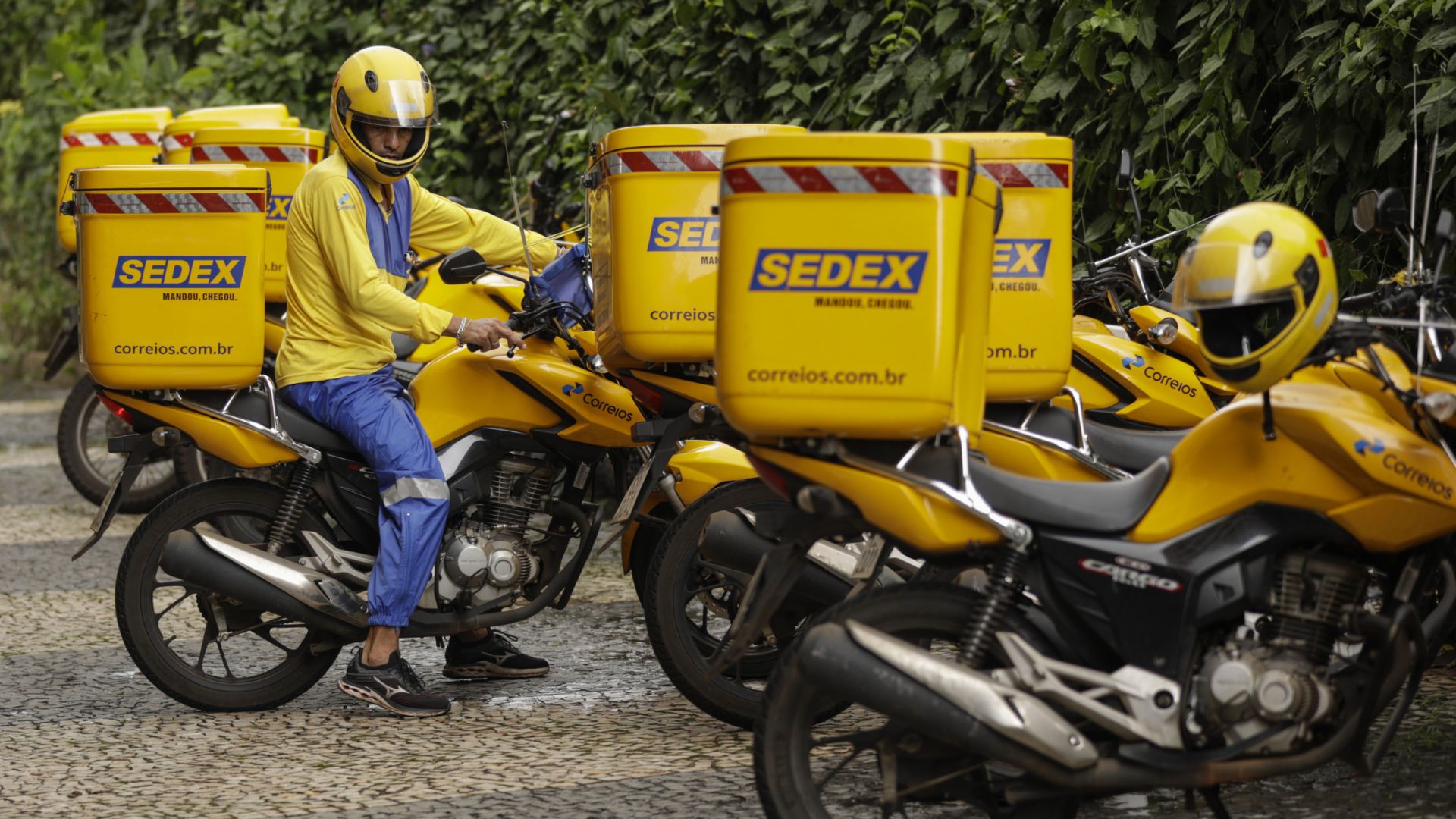 Correios firmam empréstimo de R$ 12 bilhões com bancos e aguardam liberação dos recursos